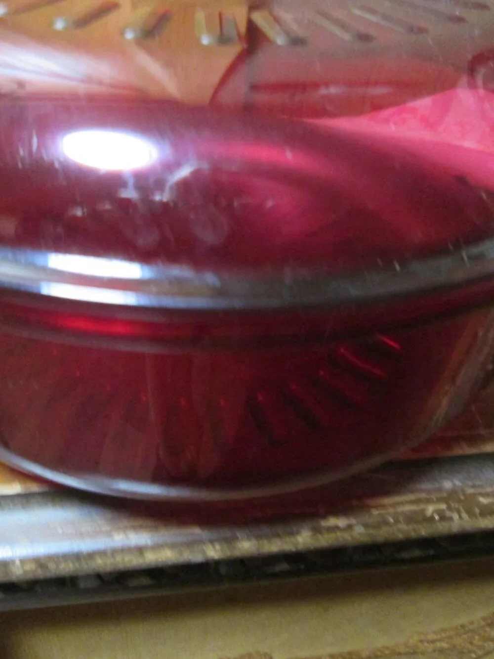 Rare Tupperware Ruby Microwave bowl pot with lid